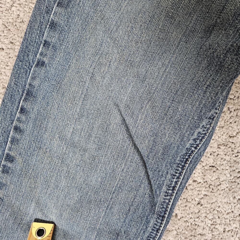 Ariat Men's Straight Jeans in Medium Blue Wash - Picture 11 of 11
